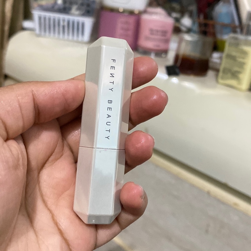Fenty lip slip in shade Cookies & Cocoa